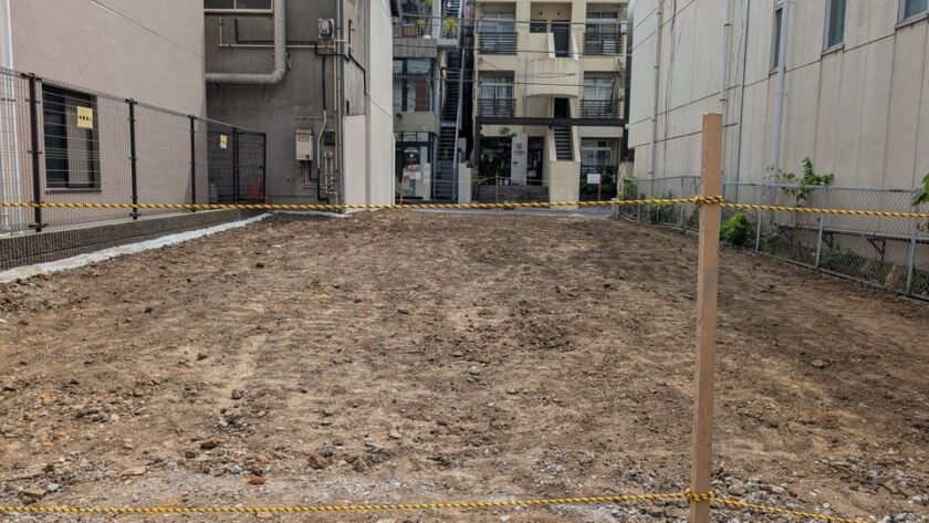 解体して更地売りに転じる判断軸。費用・税・相場で手残り最大化しよう