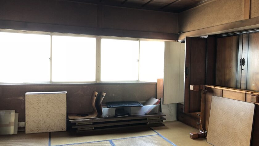 空き家　室内